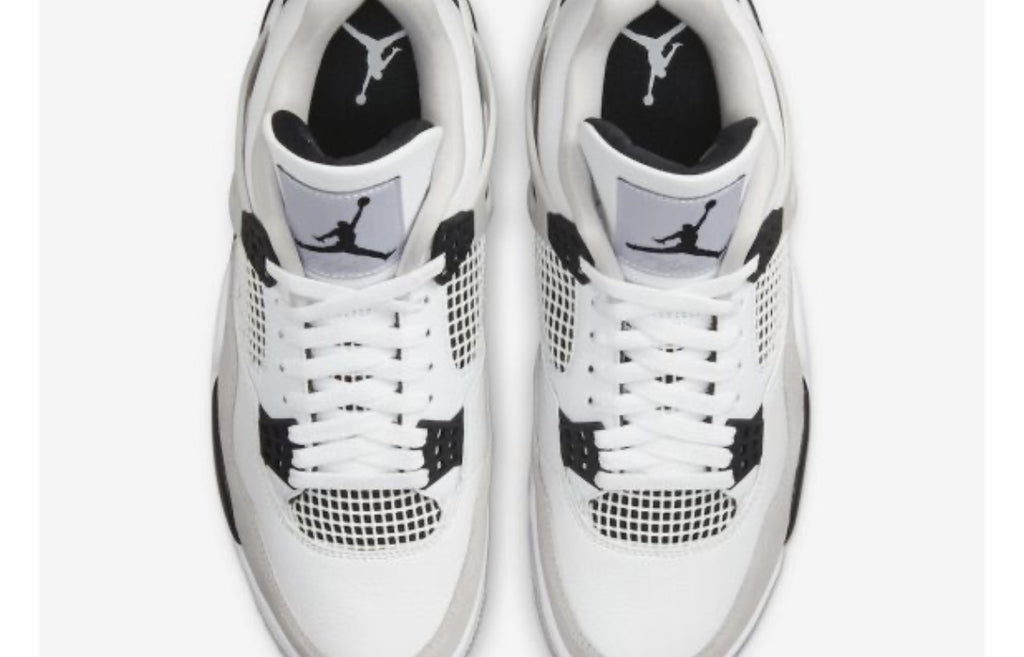 Air Jordan 4 "Military Black"