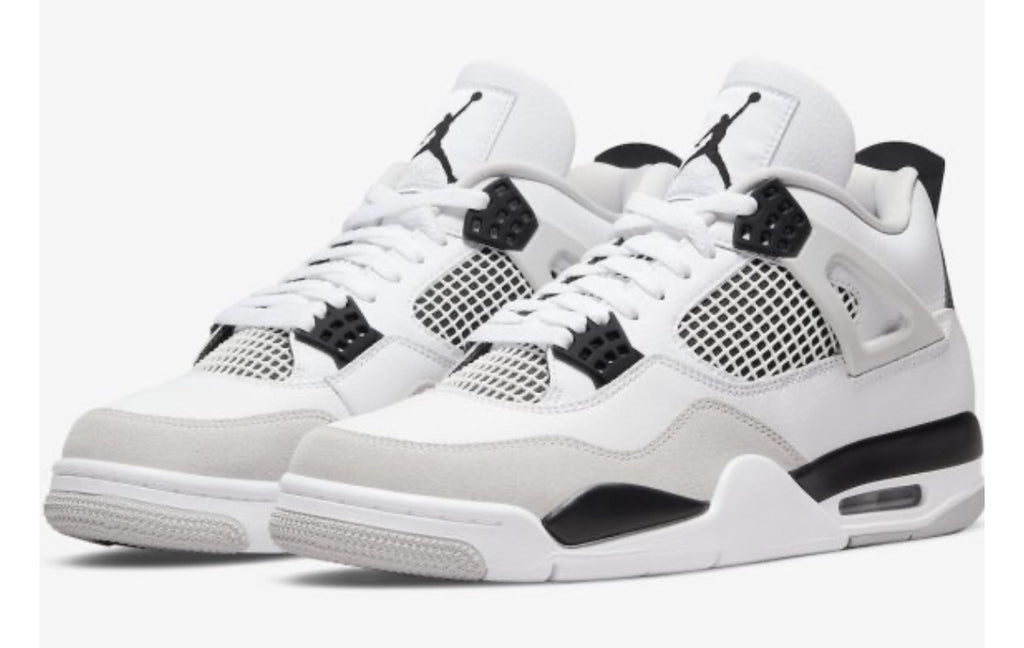 Air Jordan 4 "Military Black"