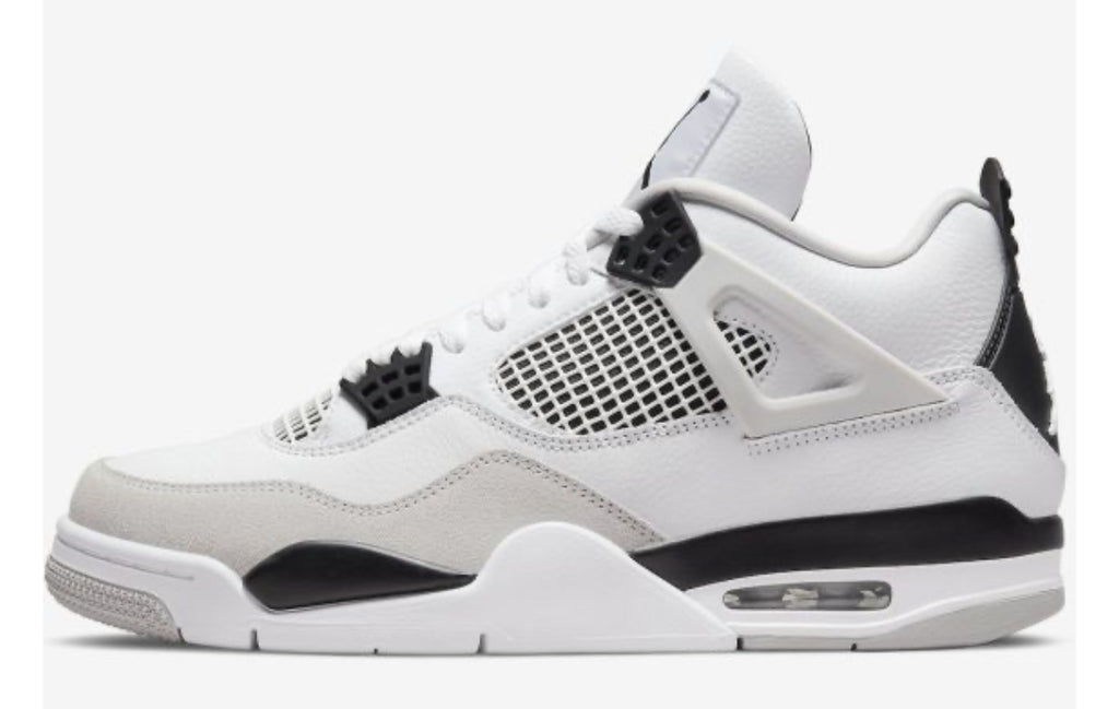 Air Jordan 4 "Military Black"