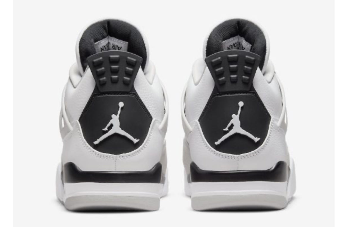 Air Jordan 4 "Military Black"
